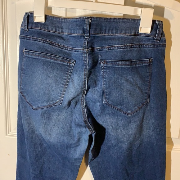 Kensie - Picture 5 of 8